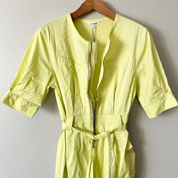 Steve Madden Flying Private Jumpsuit Lime Belted Zip Front size medium NEW - Picture 8 of 16